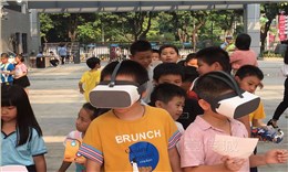 VR交通安全系统进驻佛山市南海中心小学